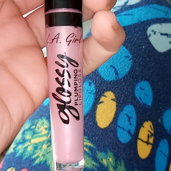L.a girl plumping gloss - Picture 2 of 2